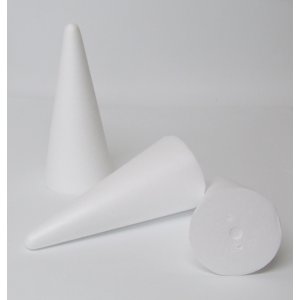 Stożek ze styropianu 20 cm